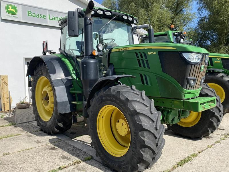 John Deere 6215R AutoPowr - Trator: foto 4 John Deere 6215R AutoPowr - Trator: foto 4