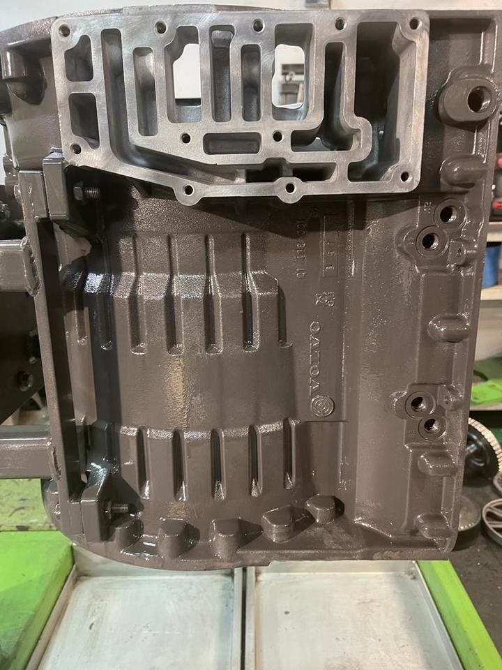 VOLVO PT1560 22545 - Caixas de velocidade e peças para Dumper: foto 1 VOLVO PT1560 22545 - Caixas de velocidade e peças para Dumper: foto 1