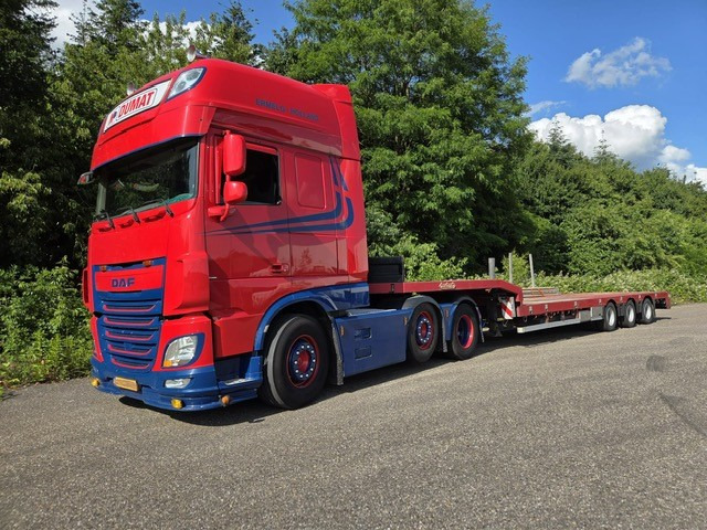 DAF XF 460 FTG 6x2 Super Spacecab + Nooteboom semi-dieplader - Camião chassi: foto 3 DAF XF 460 FTG 6x2 Super Spacecab + Nooteboom semi-dieplader - Camião chassi: foto 3