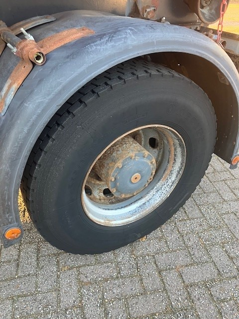 Camião polibenne para transporte de contêineres MERCEDES-BENZ SK 1831: foto 11