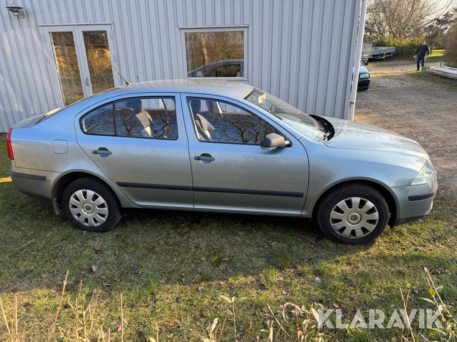 Personbil Skoda Octavia 1,6 - Automóvel: foto 4 Personbil Skoda Octavia 1,6 - Automóvel: foto 4