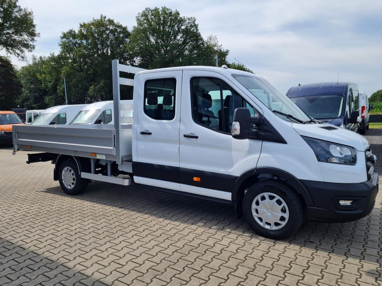Ford Transit 350 Doka L3 L4 Trend RWD AHK KLIMA TEMPO - Carrinha de caixa aberta: foto 3 Ford Transit 350 Doka L3 L4 Trend RWD AHK KLIMA TEMPO - Carrinha de caixa aberta: foto 3