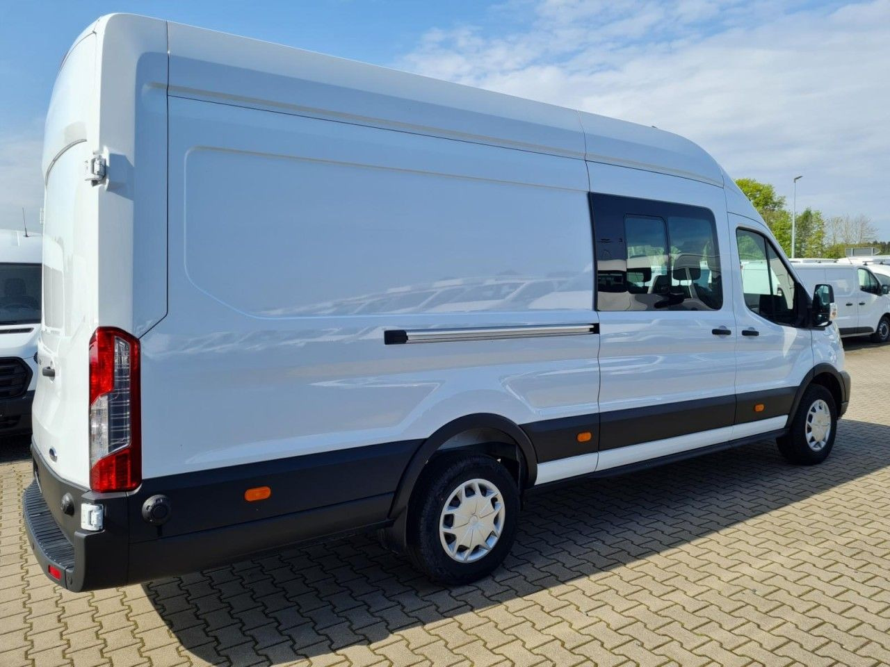Ford Transit 350 Kasten L4H3 Doka Trend Mixto RWD - Furgão, Carrinha cabine dupla: foto 4 Ford Transit 350 Kasten L4H3 Doka Trend Mixto RWD - Furgão, Carrinha cabine dupla: foto 4