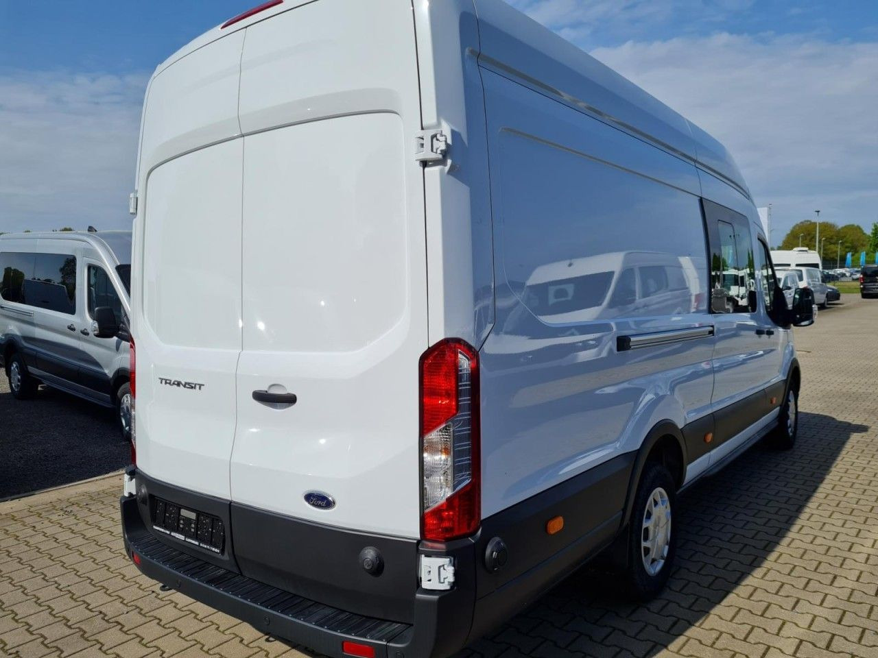 Ford Transit 350 Kasten L4H3 Doka Trend Mixto RWD - Furgão, Carrinha cabine dupla: foto 5 Ford Transit 350 Kasten L4H3 Doka Trend Mixto RWD - Furgão, Carrinha cabine dupla: foto 5