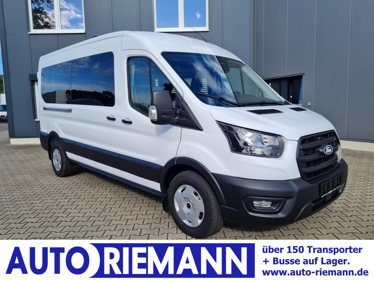 Ford Transit 350 Kombi TDCi L3 H2 Trend 9 Sitzer AHK - Minibus, Furgão de passageiros: foto 1 Ford Transit 350 Kombi TDCi L3 H2 Trend 9 Sitzer AHK - Minibus, Furgão de passageiros: foto 1