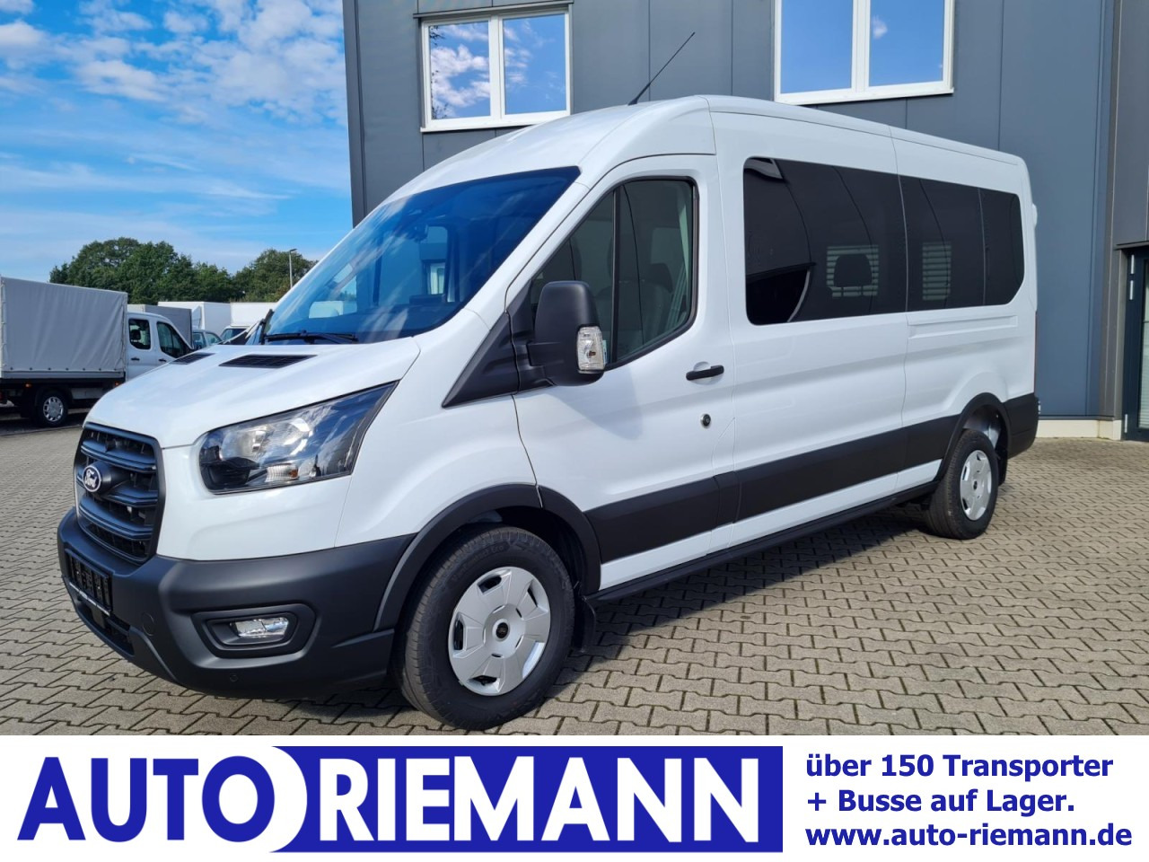 Ford Transit 350 Kombi TDCi L3 Trend 9 Sitzer AUTOMATIK - Minibus, Furgão de passageiros: foto 1 Ford Transit 350 Kombi TDCi L3 Trend 9 Sitzer AUTOMATIK - Minibus, Furgão de passageiros: foto 1