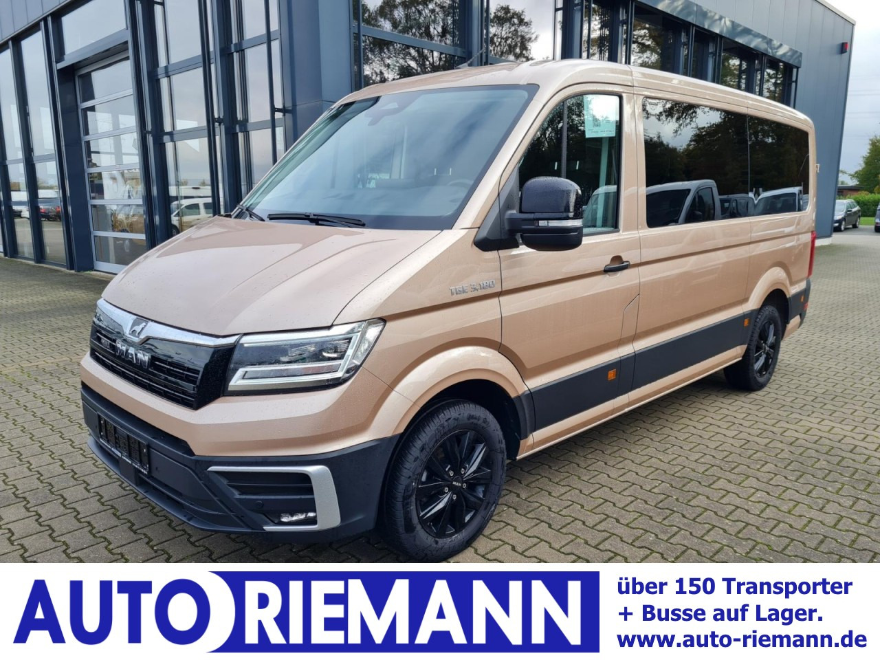 MAN Man TGE 3.180 TDi Kombi 9 Sitze ALU KAMERA LED LEDER Sonderumbau - Minibus, Furgão de passageiros: foto 1 MAN Man TGE 3.180 TDi Kombi 9 Sitze ALU KAMERA LED LEDER Sonderumbau - Minibus, Furgão de passageiros: foto 1