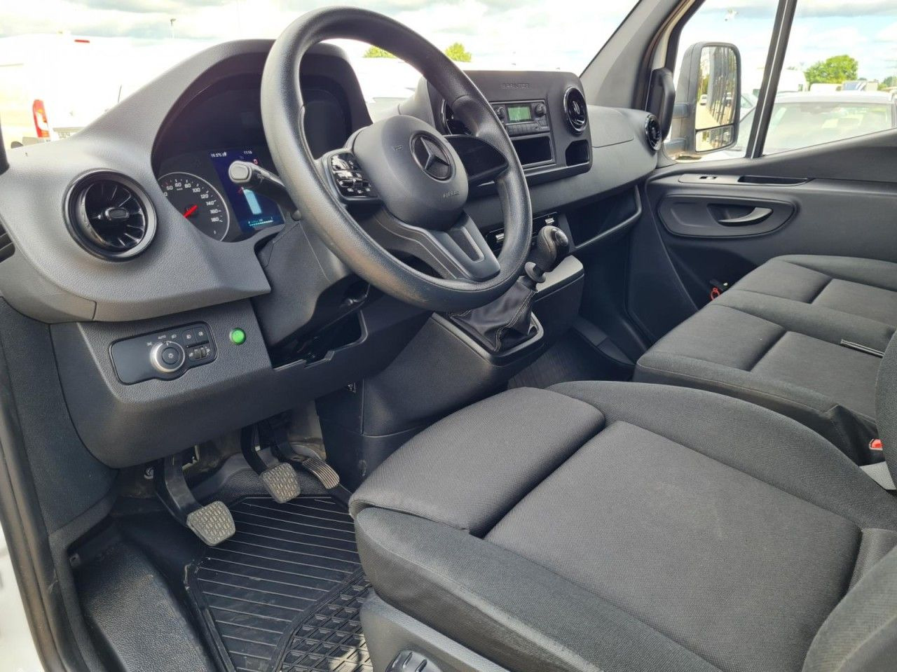 Carrinha de contentor Mercedes-Benz Sprinter 315 CDI Koffer RWD KLIMA TEMPOMAT RWD: foto 8