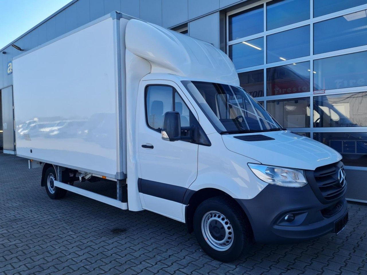 Mercedes-Benz Sprinter 315 CDi RWD Koffer LBW KLIMA TEMPOMAT - Carrinha de contentor: foto 3 Mercedes-Benz Sprinter 315 CDi RWD Koffer LBW KLIMA TEMPOMAT - Carrinha de contentor: foto 3