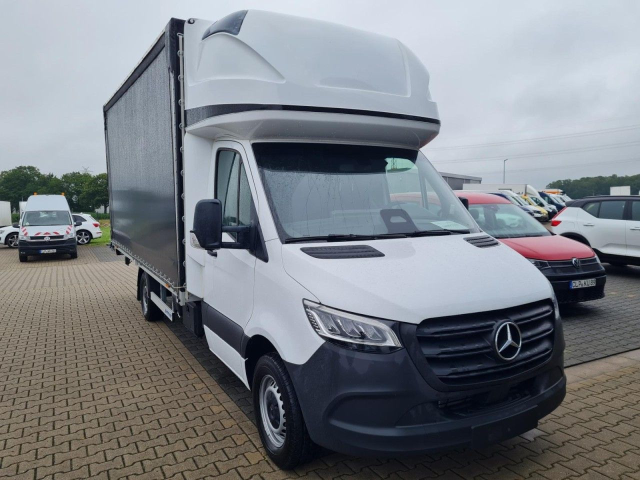 Mercedes-Benz Sprinter 317 AG Pritsche Schiebe Plane Schlafkab - Carrinha de lona: foto 2 Mercedes-Benz Sprinter 317 AG Pritsche Schiebe Plane Schlafkab - Carrinha de lona: foto 2