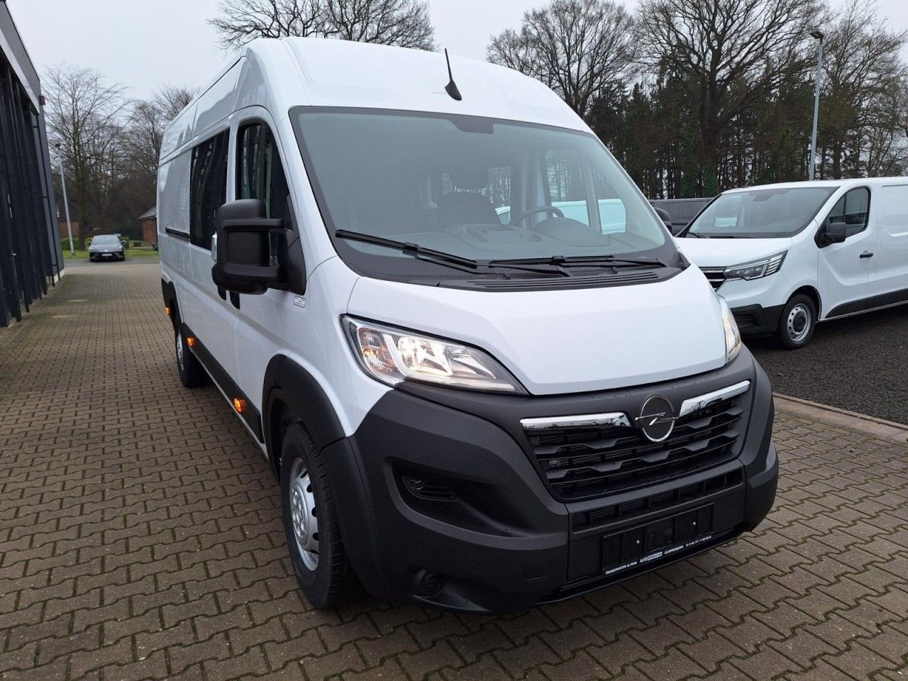 Opel Movano 35 Cargo L4 Doka 6-Sitze verstärkt PDC - Furgão, Carrinha cabine dupla: foto 2 Opel Movano 35 Cargo L4 Doka 6-Sitze verstärkt PDC - Furgão, Carrinha cabine dupla: foto 2