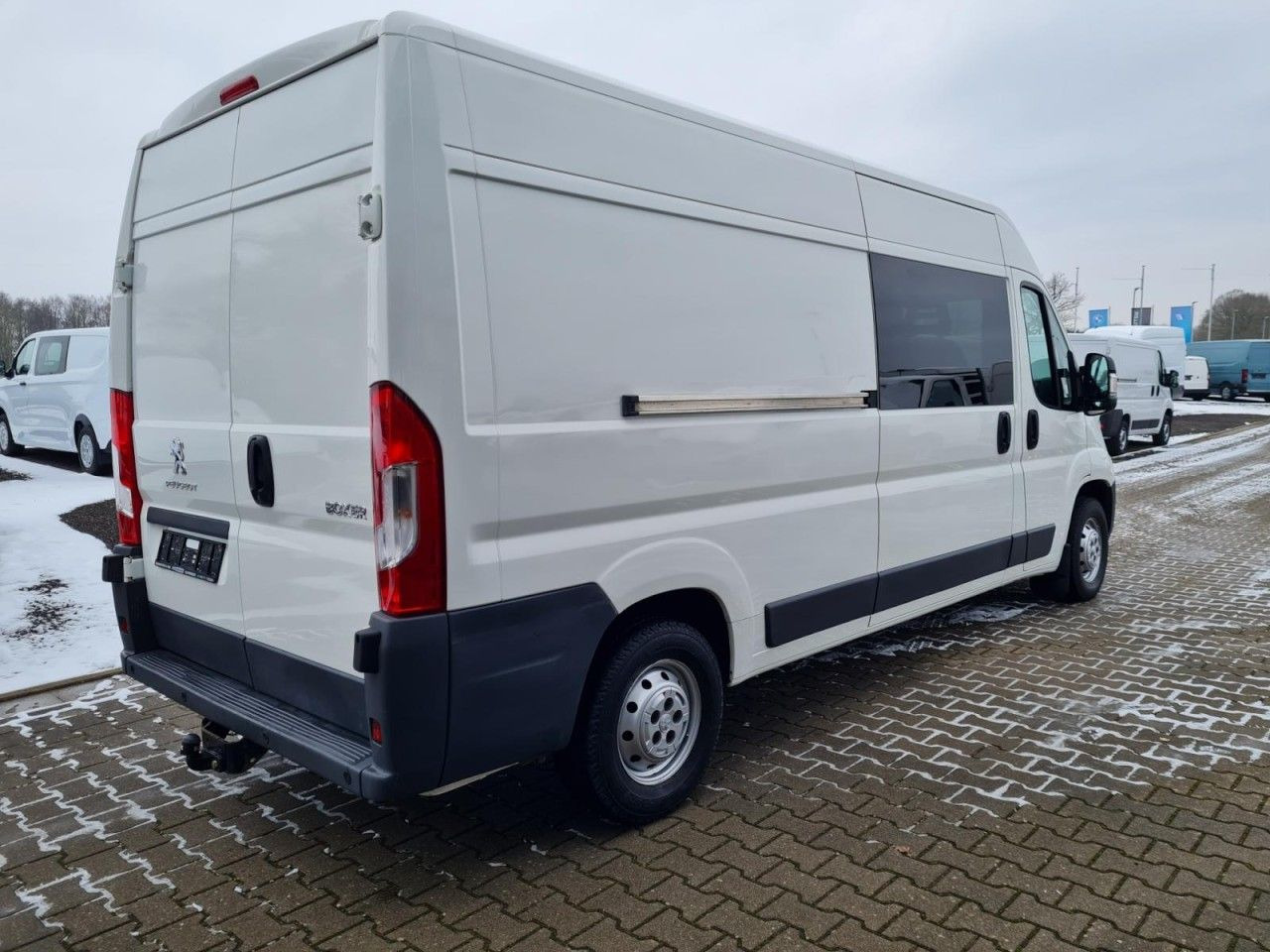 Peugeot Boxer Kasten L3H2 Doka 6-Sitze AHK PDC KLIMA - Furgão compacto, Carrinha cabine dupla: foto 5 Peugeot Boxer Kasten L3H2 Doka 6-Sitze AHK PDC KLIMA - Furgão compacto, Carrinha cabine dupla: foto 5