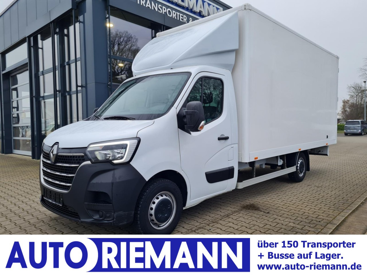 Renault Master 3.5t Möbel Koffer mit 10 Pal. Plätze TEMPOMAT - Carrinha de contentor: foto 1 Renault Master 3.5t Möbel Koffer mit 10 Pal. Plätze TEMPOMAT - Carrinha de contentor: foto 1
