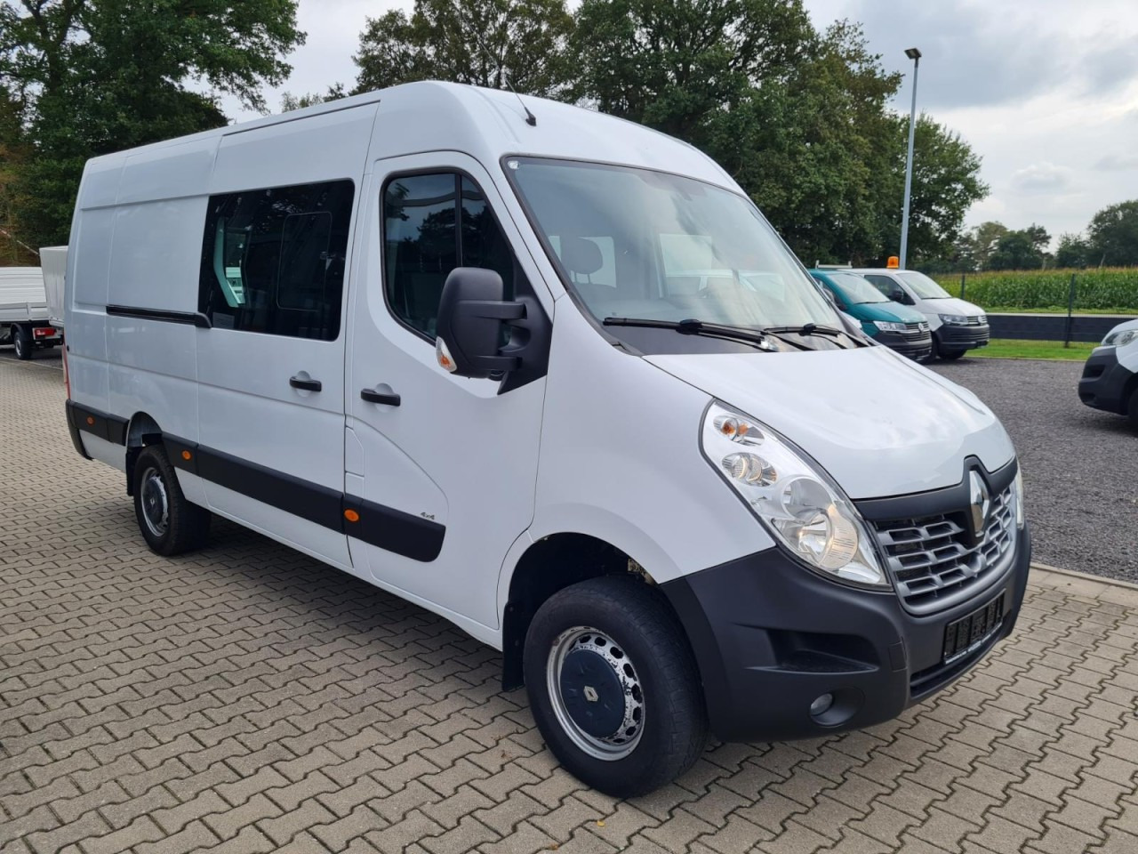 Renault Master 35 Kasten LR Doka 6-Sitze 4x4 Allrad AHK KLIMA PDC - Furgão, Carrinha cabine dupla: foto 3 Renault Master 35 Kasten LR Doka 6-Sitze 4x4 Allrad AHK KLIMA PDC - Furgão, Carrinha cabine dupla: foto 3