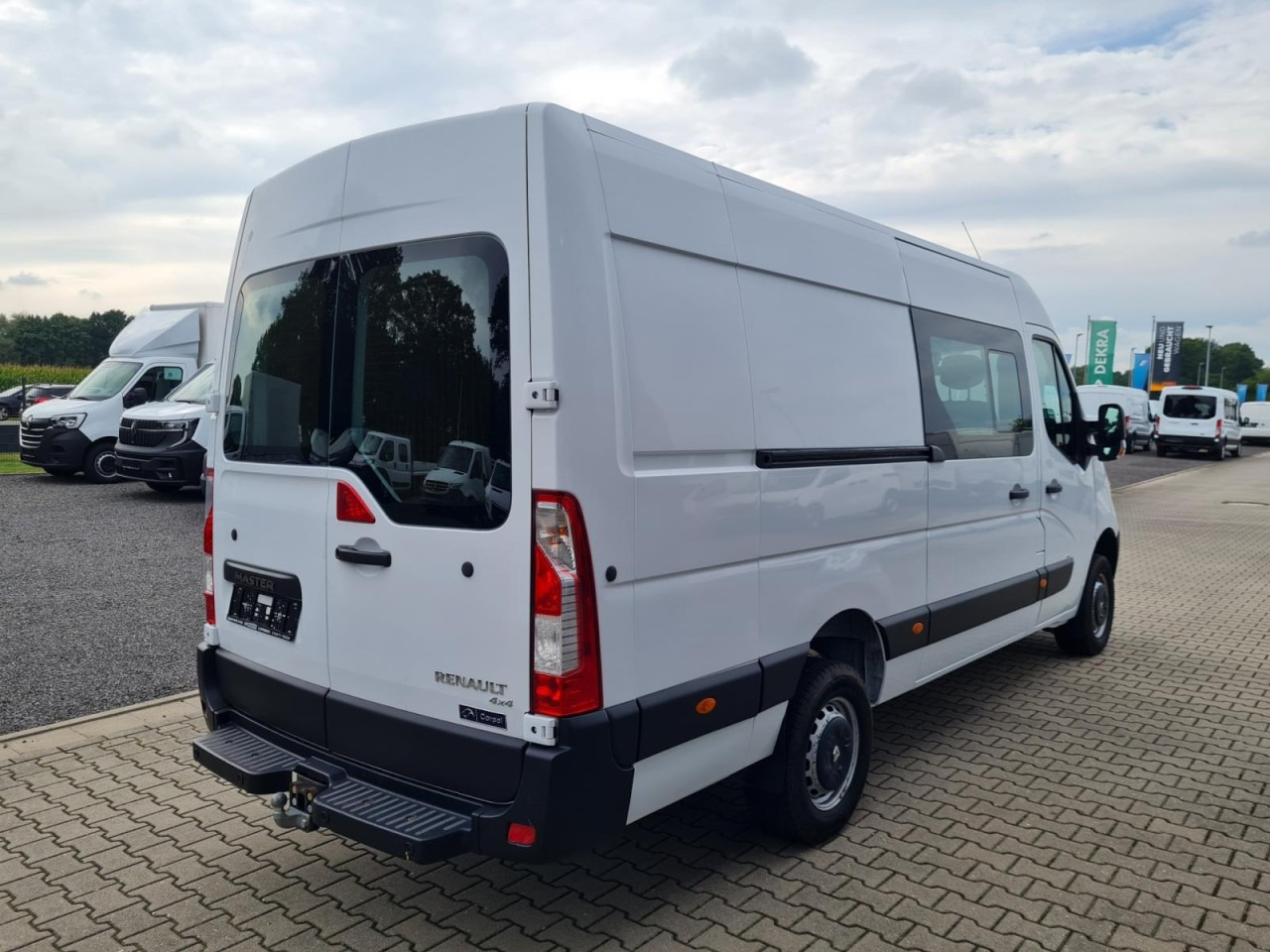 Renault Master 35 Kasten LR Doka 6-Sitze 4x4 Allrad AHK KLIMA PDC - Furgão, Carrinha cabine dupla: foto 4 Renault Master 35 Kasten LR Doka 6-Sitze 4x4 Allrad AHK KLIMA PDC - Furgão, Carrinha cabine dupla: foto 4
