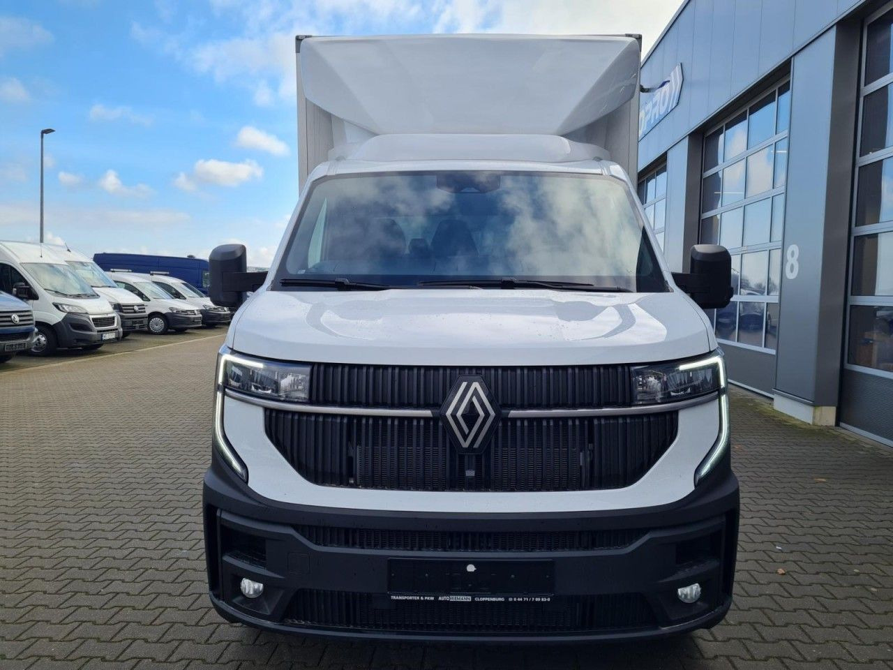 Renault Master 35 New Möbel Koffer KLIMA KAMERA TEMPOMAT - Carrinha de contentor: foto 3 Renault Master 35 New Möbel Koffer KLIMA KAMERA TEMPOMAT - Carrinha de contentor: foto 3