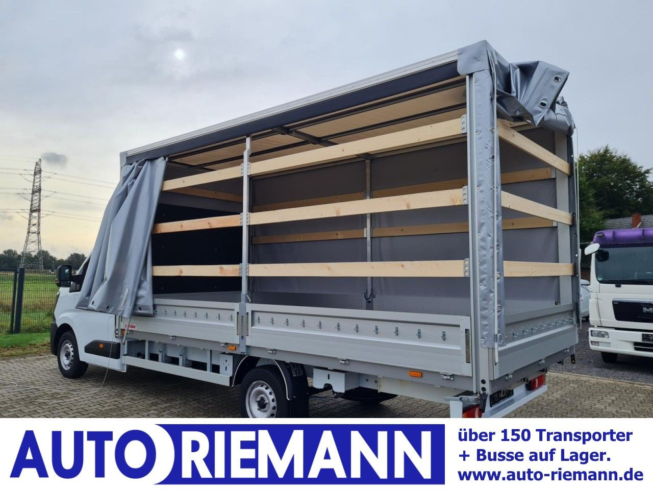 Renault Master 35 Pritsche Schiebe Plane dCi 170 10 Pal. - Carrinha de lona: foto 1 Renault Master 35 Pritsche Schiebe Plane dCi 170 10 Pal. - Carrinha de lona: foto 1