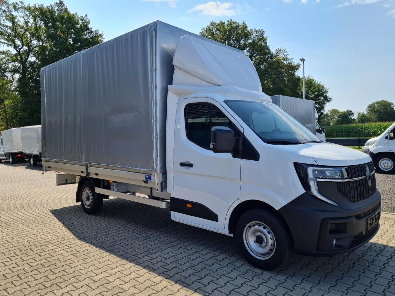 Renault Master 35 Pritsche Schiebe Plane dCi 170 - Carrinha de lona: foto 5 Renault Master 35 Pritsche Schiebe Plane dCi 170 - Carrinha de lona: foto 5