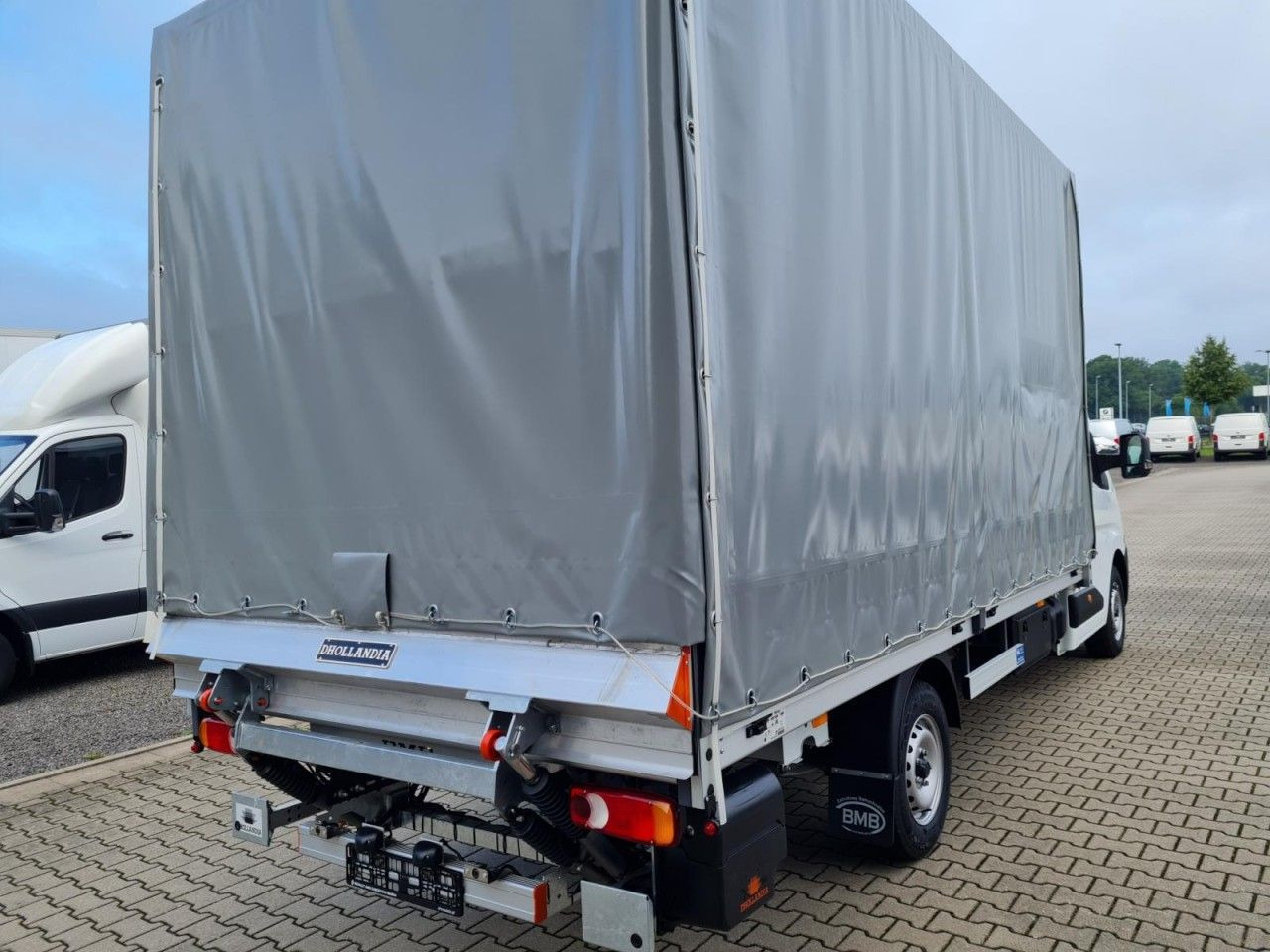 Renault Master New Pritsche Schiebe Plane Schlafkab LBW - Carrinha de lona: foto 4 Renault Master New Pritsche Schiebe Plane Schlafkab LBW - Carrinha de lona: foto 4
