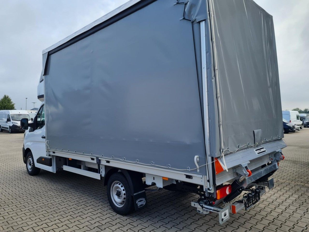 Renault Master Pritsche 2x Schiebe Plane Schlafkab LBW - Carrinha de lona: foto 3 Renault Master Pritsche 2x Schiebe Plane Schlafkab LBW - Carrinha de lona: foto 3