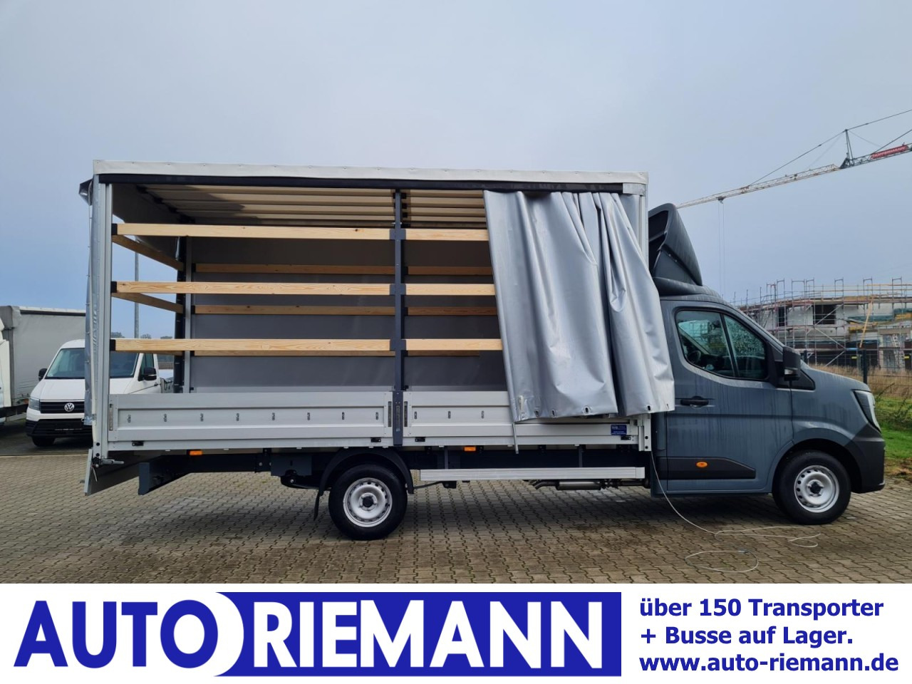 Renault Master Pritsche Schiebe Plane 10 Pal. LUFTFEDERUNG - Carrinha de lona: foto 1 Renault Master Pritsche Schiebe Plane 10 Pal. LUFTFEDERUNG - Carrinha de lona: foto 1