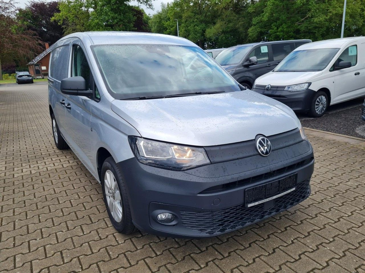 Volkswagen Caddy Cargo Maxi 2.0 TDI NAVI PDC KLIMA Alufelge - Furgão compacto: foto 2 Volkswagen Caddy Cargo Maxi 2.0 TDI NAVI PDC KLIMA Alufelge - Furgão compacto: foto 2
