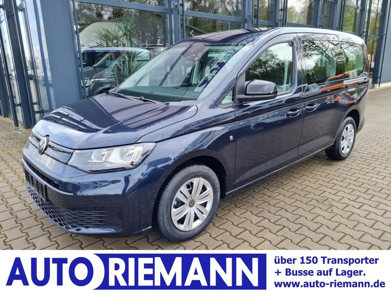 Volkswagen Caddy Maxi Kombi 7-Sitze 1.5 TSI DSG NAVI/APP TE - Automóvel: foto 1 Volkswagen Caddy Maxi Kombi 7-Sitze 1.5 TSI DSG NAVI/APP TE - Automóvel: foto 1