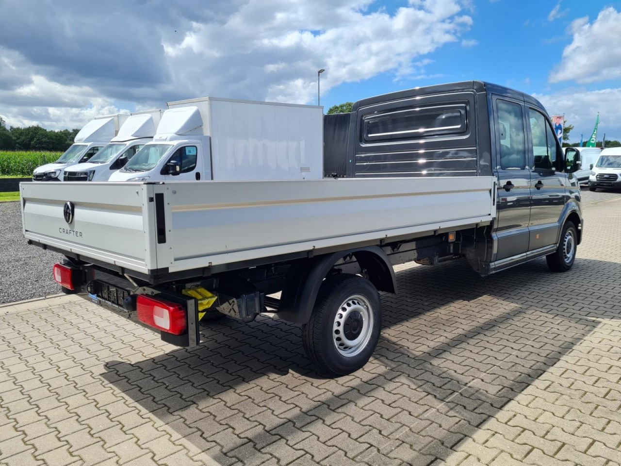 Volkswagen Crafter 35 DOKA 7-Sitze Maxi L4 KLIMA TEMPOMAT - Carrinha de caixa aberta, Carrinha cabine dupla: foto 5 Volkswagen Crafter 35 DOKA 7-Sitze Maxi L4 KLIMA TEMPOMAT - Carrinha de caixa aberta, Carrinha cabine dupla: foto 5