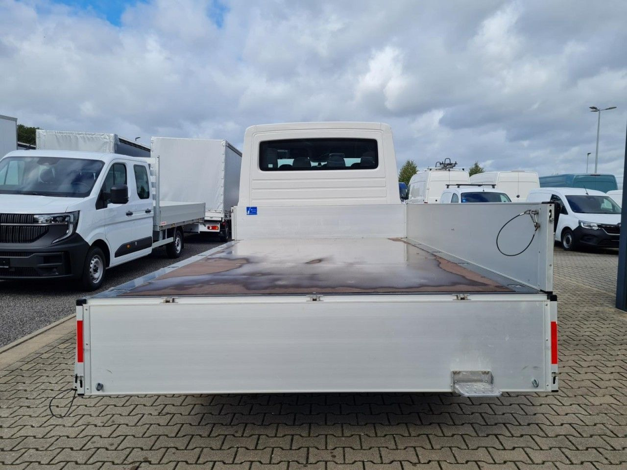 Volkswagen Crafter 35 Doka TDI Pritsche L4 4Motion - Carrinha de caixa aberta, Carrinha cabine dupla: foto 5 Volkswagen Crafter 35 Doka TDI Pritsche L4 4Motion - Carrinha de caixa aberta, Carrinha cabine dupla: foto 5