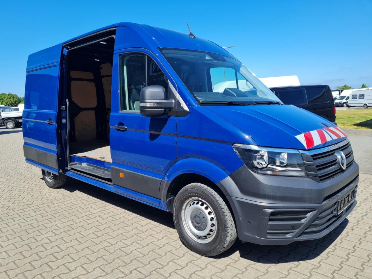 Volkswagen Crafter 35 Kasten MR L3H3 RWD AHK KAMERA NAVI TACHO - Furgão: foto 5 Volkswagen Crafter 35 Kasten MR L3H3 RWD AHK KAMERA NAVI TACHO - Furgão: foto 5