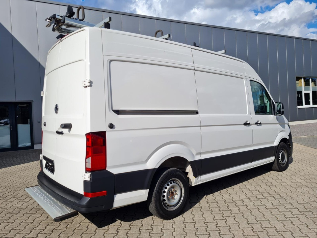 Volkswagen Crafter 35 Kasten TDI MR L3H3 NAVI TOUCH KAMERA - Furgão: foto 4 Volkswagen Crafter 35 Kasten TDI MR L3H3 NAVI TOUCH KAMERA - Furgão: foto 4
