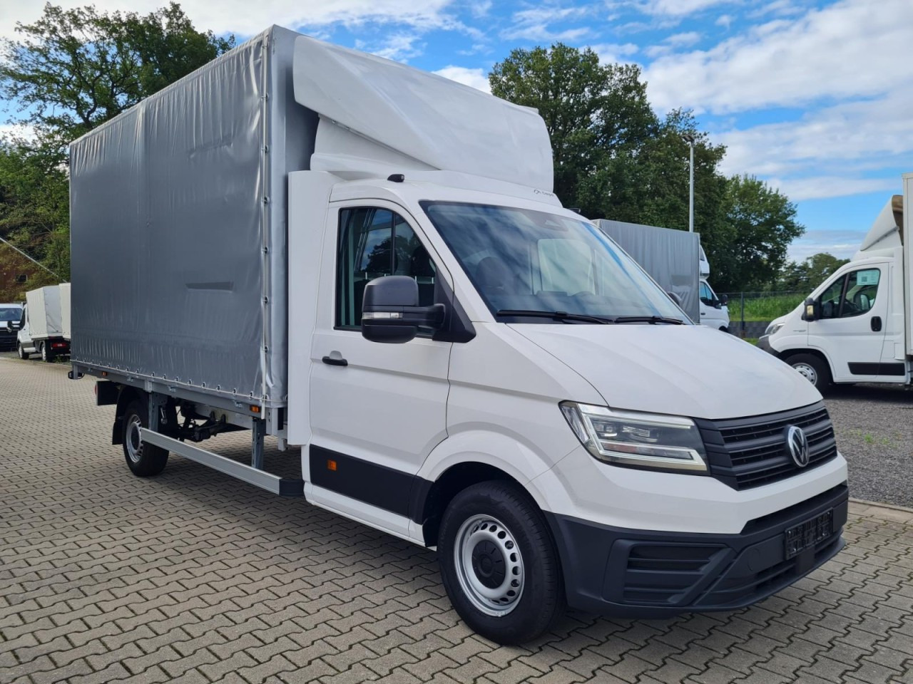 Volkswagen Crafter 35 TDI Pritsche Schiebe Plane ERGO LED TEMPOMAT - Carrinha de lona: foto 3 Volkswagen Crafter 35 TDI Pritsche Schiebe Plane ERGO LED TEMPOMAT - Carrinha de lona: foto 3