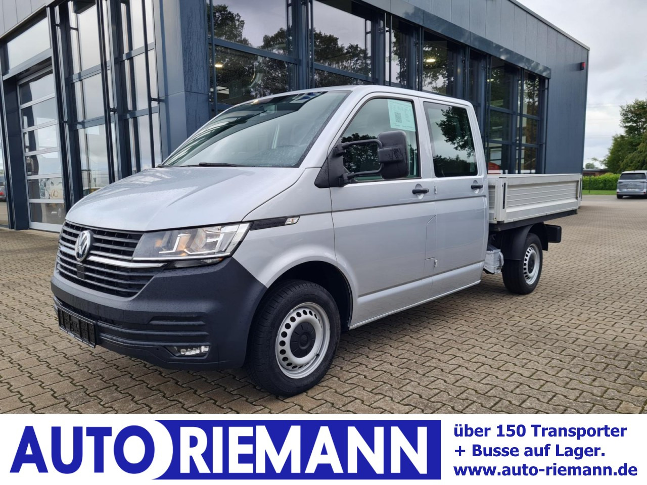 Volkswagen T6.1 Doka Pritsche Plane 6-Sitze Klima Komfort - Carrinha de caixa aberta, Carrinha cabine dupla: foto 1 Volkswagen T6.1 Doka Pritsche Plane 6-Sitze Klima Komfort - Carrinha de caixa aberta, Carrinha cabine dupla: foto 1