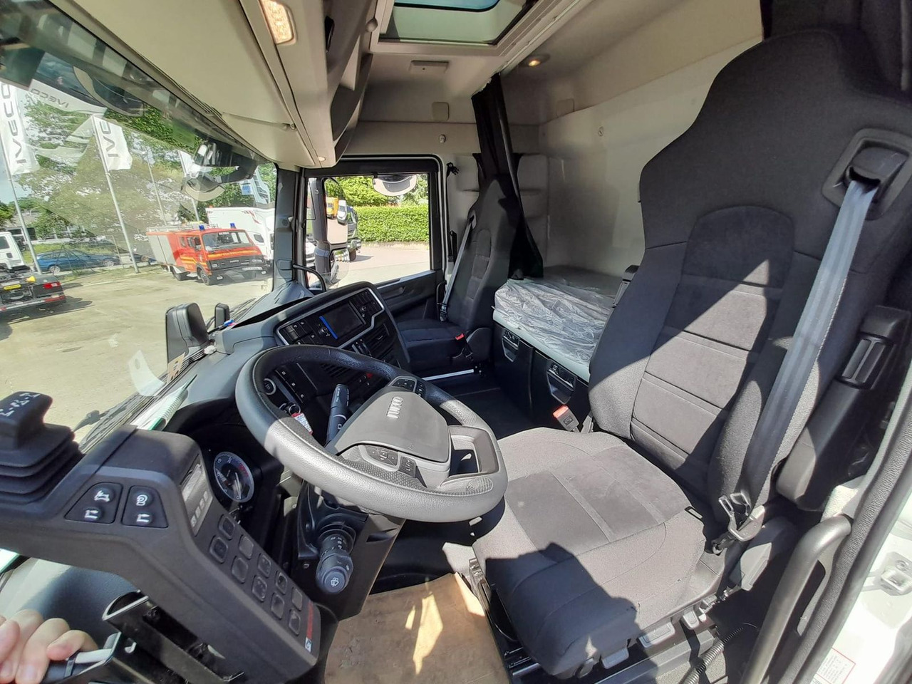 Camião basculante Iveco AD280X46Y/PS ON HIAB 490PS Lenk-Lift: foto 12
