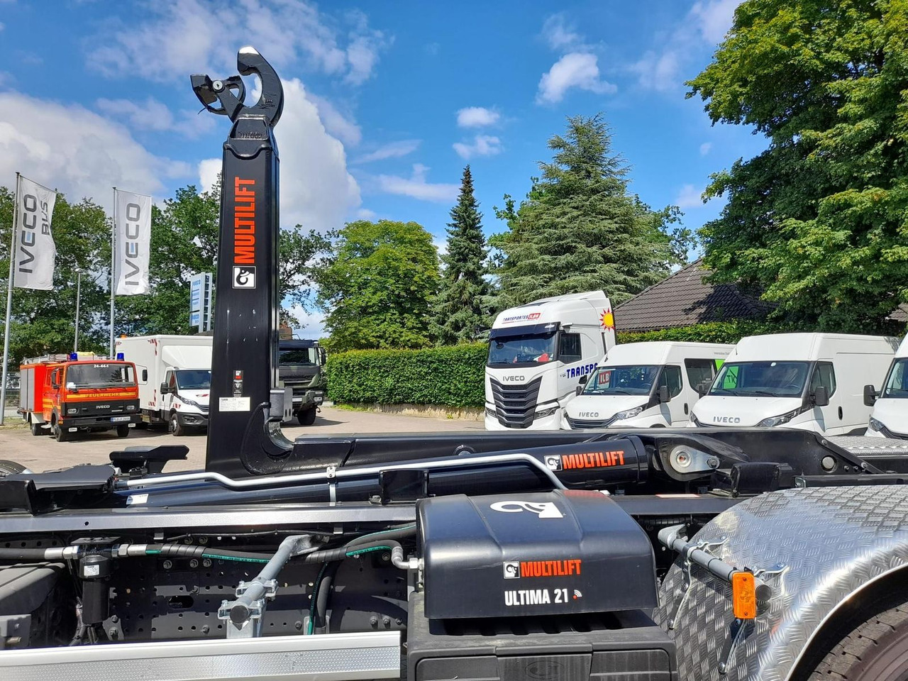 Iveco AD280X46Y/PS ON HIAB 490PS Lenk-Lift - Camião basculante: foto 3 Iveco AD280X46Y/PS ON HIAB 490PS Lenk-Lift - Camião basculante: foto 3
