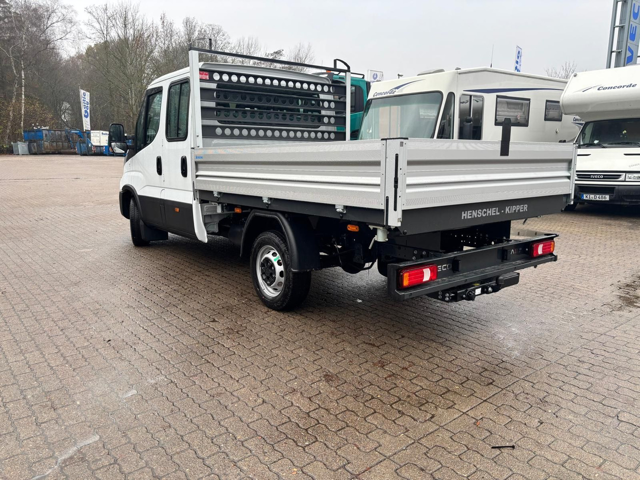 Iveco Daily 35S16H3.0A8YD*DSK*KLIMA*AHK* - Carrinha basculante, Carrinha cabine dupla: foto 3 Iveco Daily 35S16H3.0A8YD*DSK*KLIMA*AHK* - Carrinha basculante, Carrinha cabine dupla: foto 3