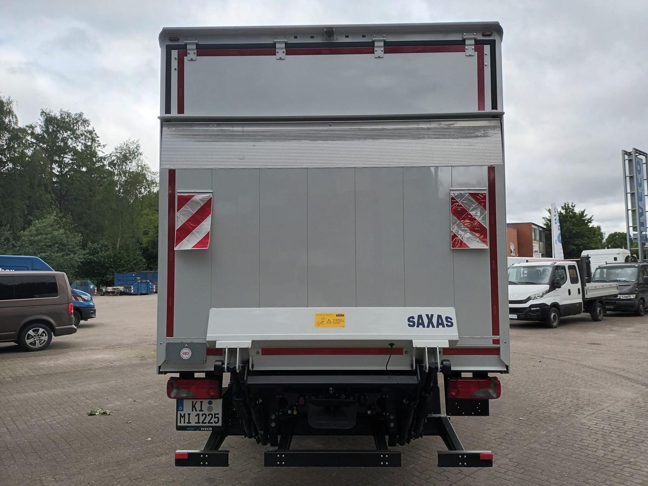 Iveco ML120E25/P mit SAXAS LBW 185 kW (252 PS), Aut... - Carrinha de contentor: foto 3 Iveco ML120E25/P mit SAXAS LBW 185 kW (252 PS), Aut... - Carrinha de contentor: foto 3
