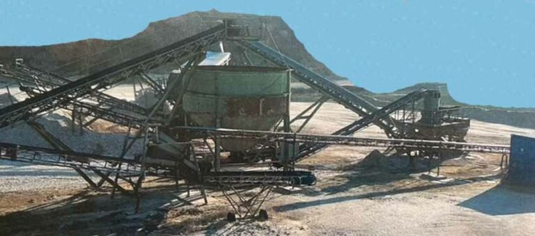 Grit-Plant / Split-Anlage - Britador de cone: foto 1 Grit-Plant / Split-Anlage - Britador de cone: foto 1