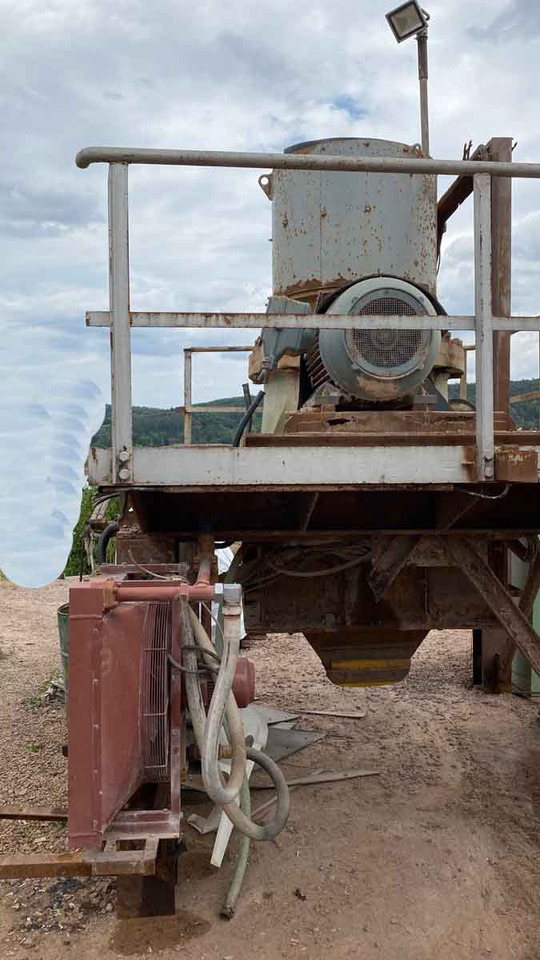 Krupp Cubria 90 – Cone crusher / Kegelbrecher - Britador de cone: foto 1 Krupp Cubria 90 – Cone crusher / Kegelbrecher - Britador de cone: foto 1