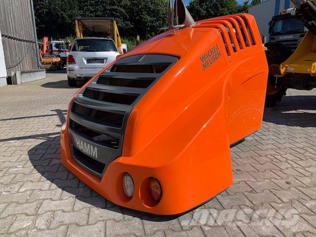 Hamm H13 H16 Motorhaube - Capô para Máquina de construção: foto 2 Hamm H13 H16 Motorhaube - Capô para Máquina de construção: foto 2