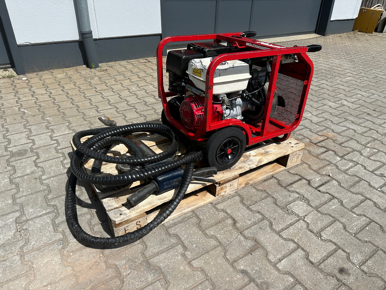 Hydraulikaggregat Hycon HPP09 mit Abbruchhammer - Equipamento de construção: foto 3 Hydraulikaggregat Hycon HPP09 mit Abbruchhammer - Equipamento de construção: foto 3