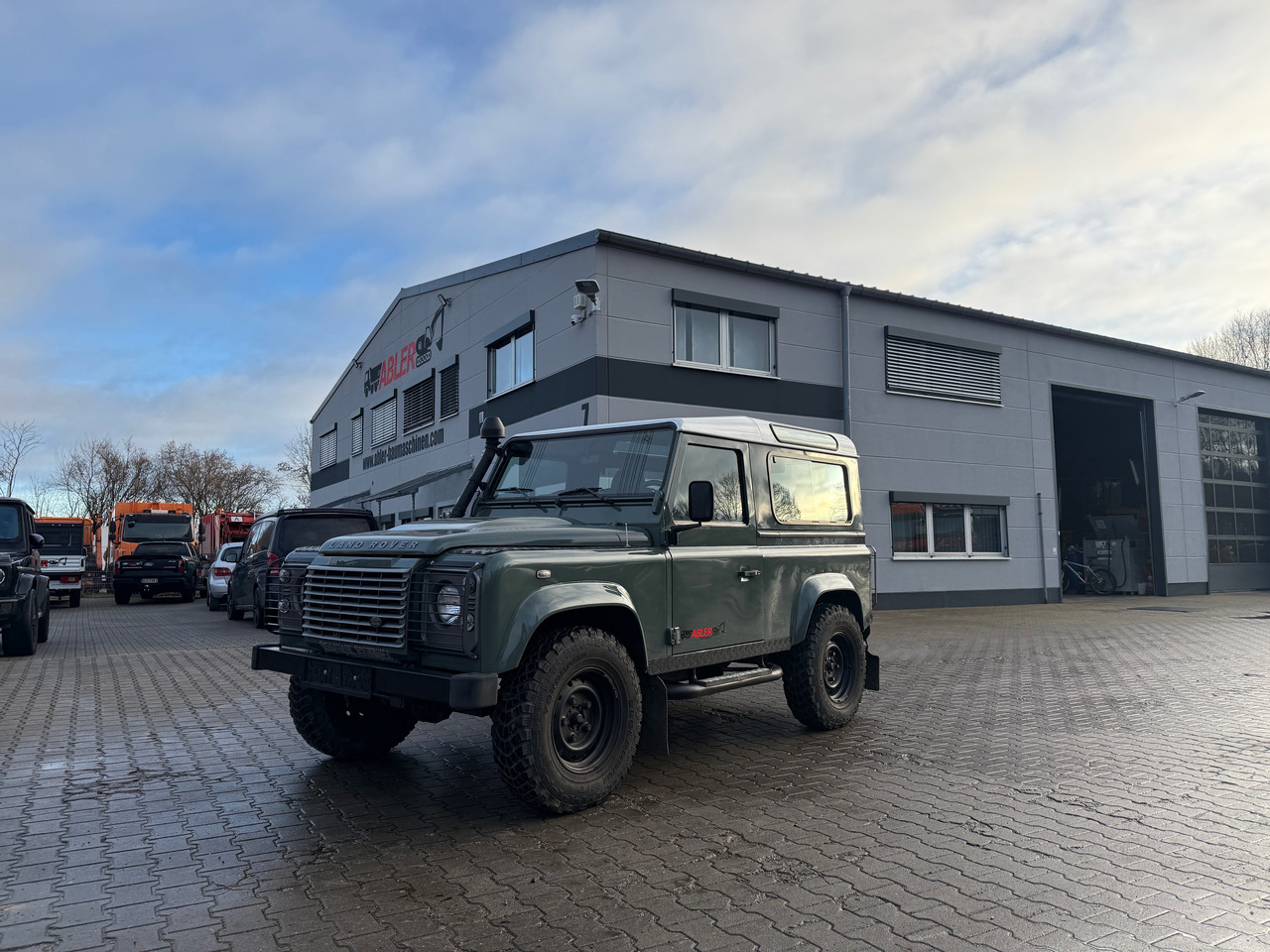 Land Rover Defender 90 2.4TD4 LKW Zulassung AHK - Automóvel: foto 2 Land Rover Defender 90 2.4TD4 LKW Zulassung AHK - Automóvel: foto 2