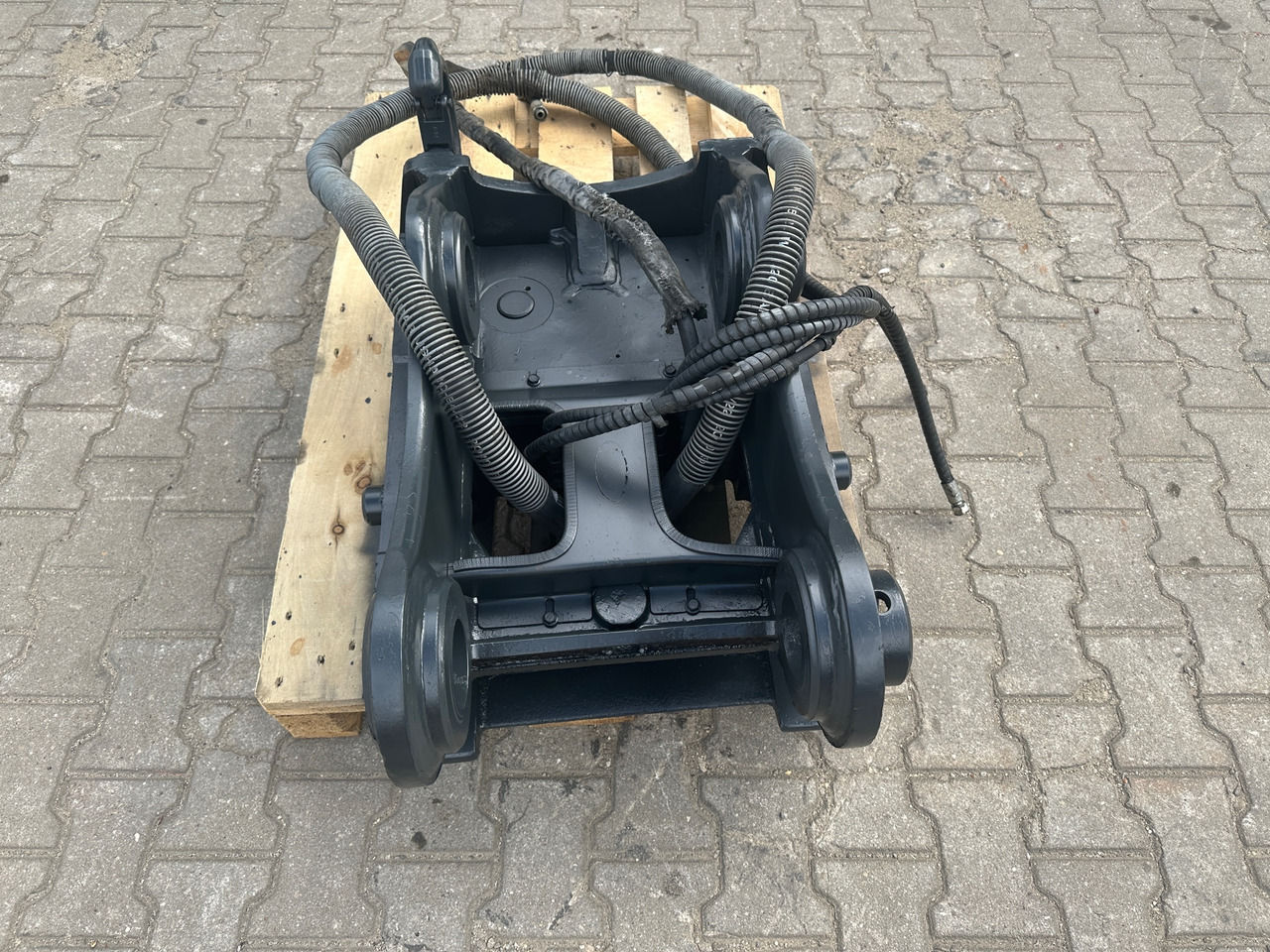 Acoplamento rápido Oilquick OQ 70/55 vollhydraulischer Schnellwechsler: foto 7