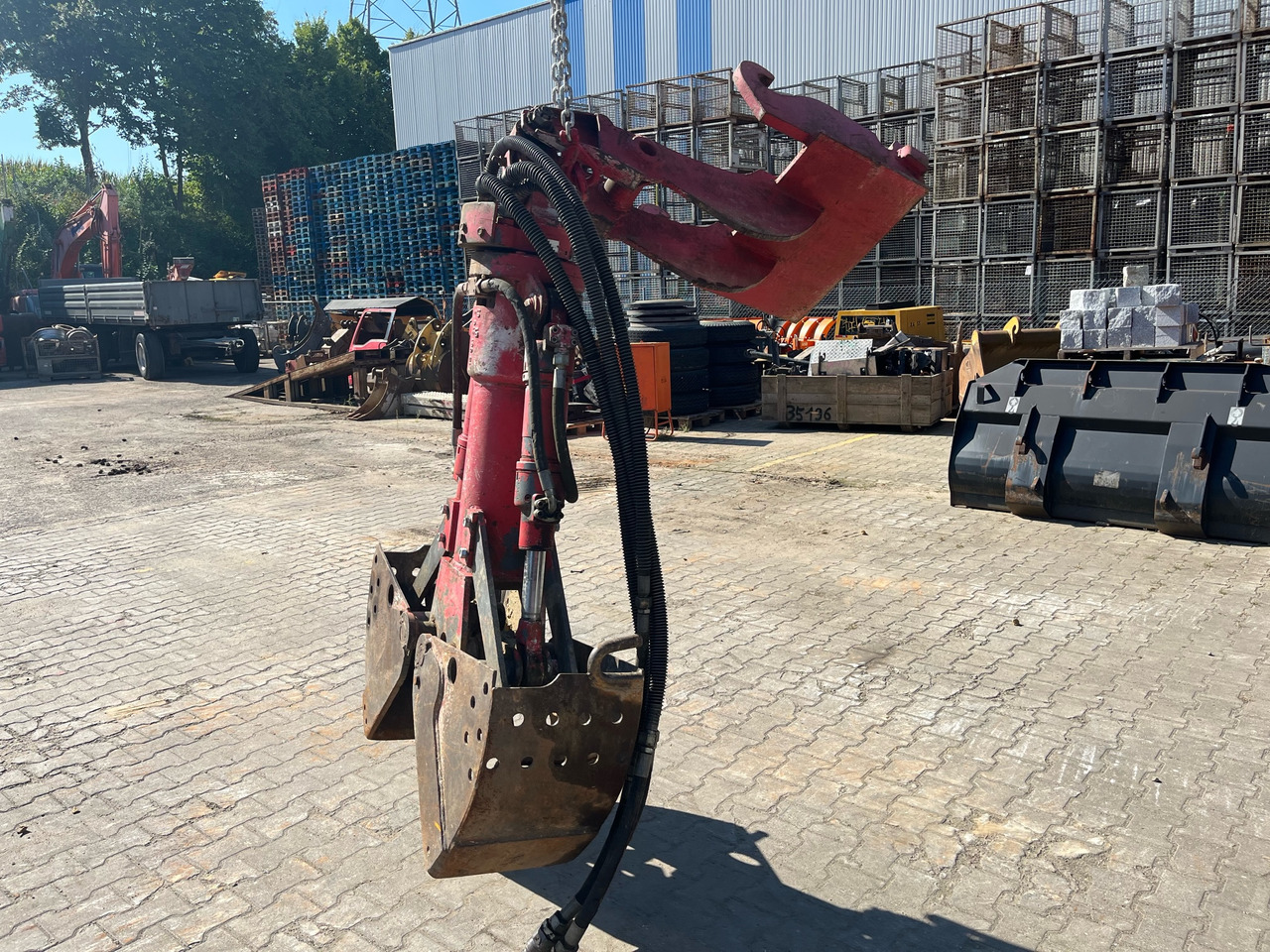 Zweischalengreifer 36 cm CW40 - Balde de maxilas: foto 3 Zweischalengreifer 36 cm CW40 - Balde de maxilas: foto 3