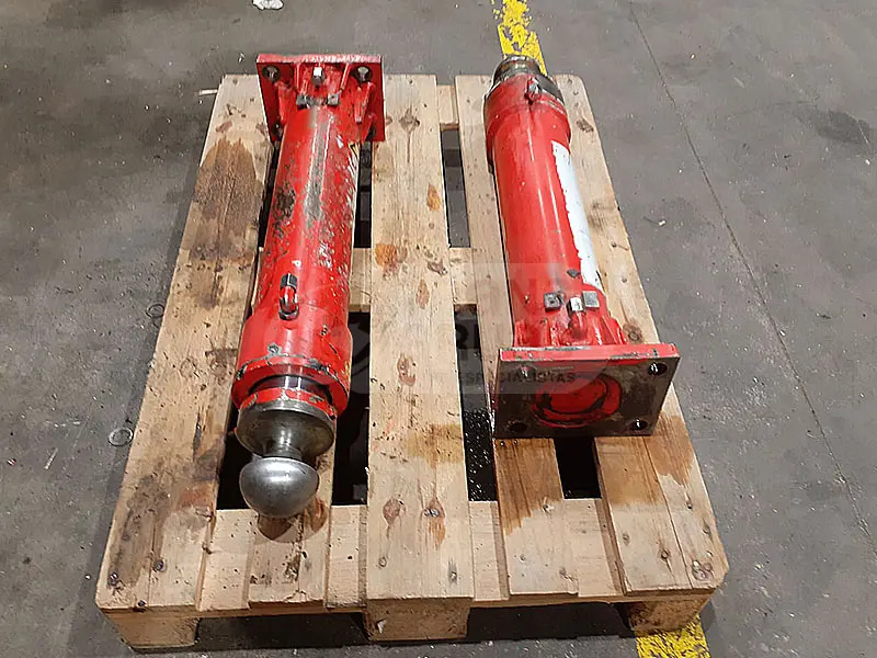 Grua para camião Grúa F700/800AXP.26 solo para recambios: foto 16