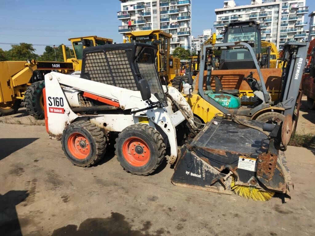 Bobcat S 160 - Mini pá carregadora: foto 2 Bobcat S 160 - Mini pá carregadora: foto 2