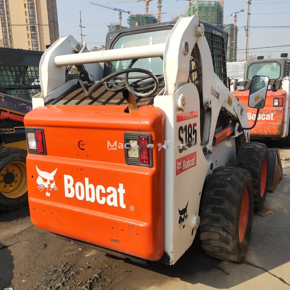 Bobcat S185 - Mini pá carregadora: foto 3 Bobcat S185 - Mini pá carregadora: foto 3