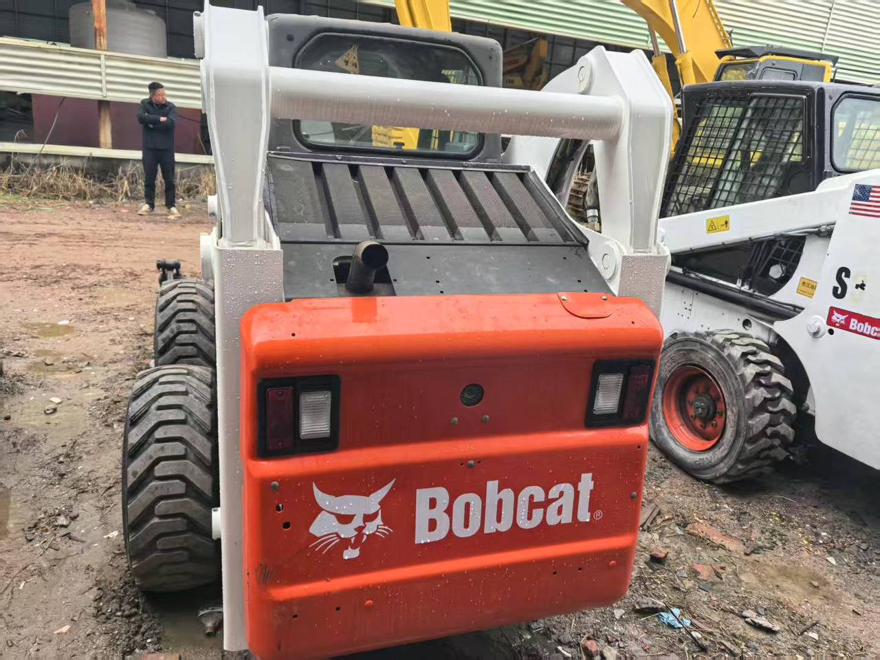 Bobcat S300 - Mini pá carregadora: foto 3 Bobcat S300 - Mini pá carregadora: foto 3