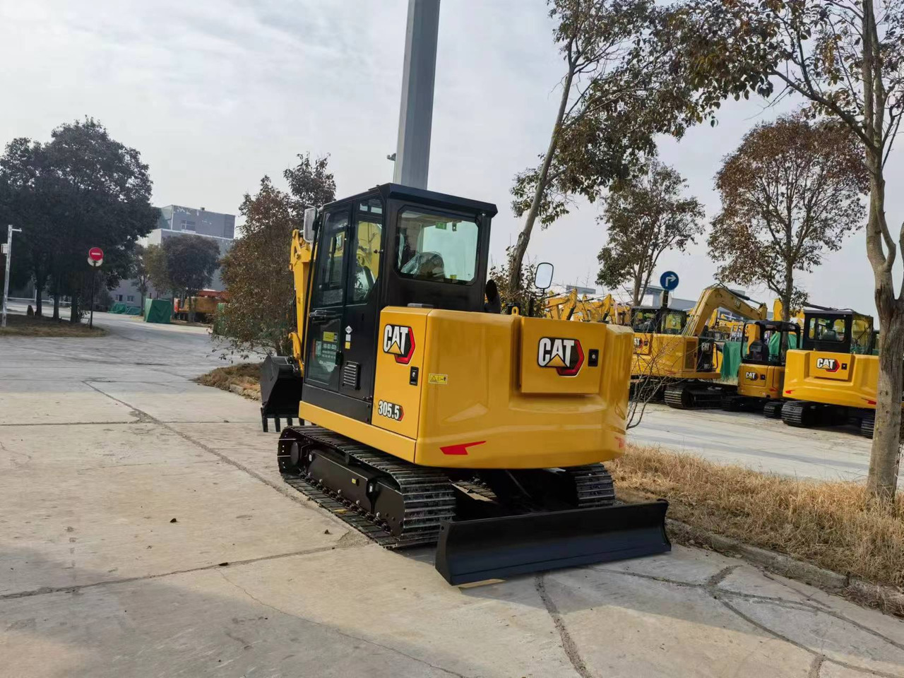Caterpillar 305.5 - Escavadora de rastos: foto 4 Caterpillar 305.5 - Escavadora de rastos: foto 4