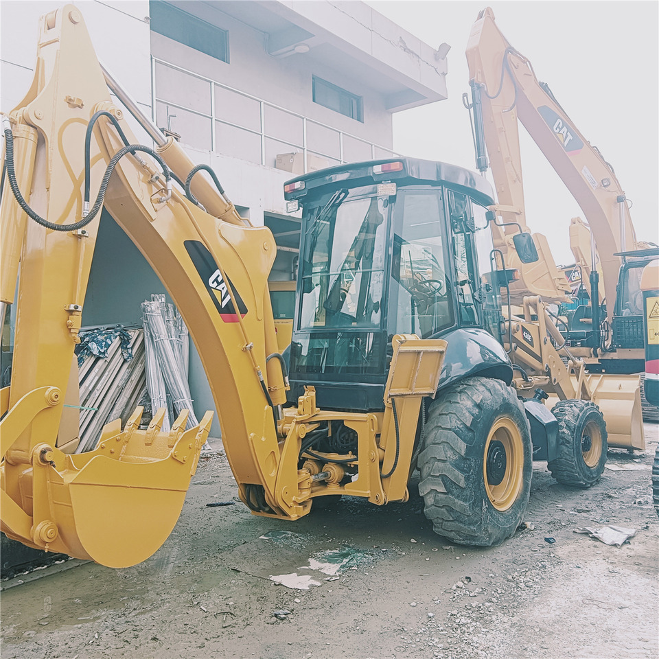 Caterpillar 430E - Retroescavadeira: foto 1 Caterpillar 430E - Retroescavadeira: foto 1